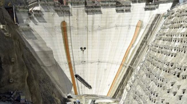 Yusufeli Barajı'nda gövde yüksekliği 115 metreye ulaştı