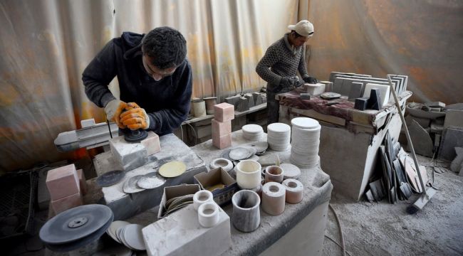 Ekonomi küçülmeye devam eder mi?