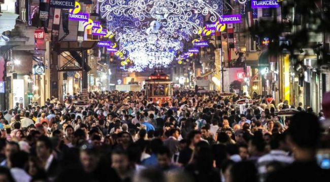 İstanbul’un alışveriş caddeleri umut vadediyor