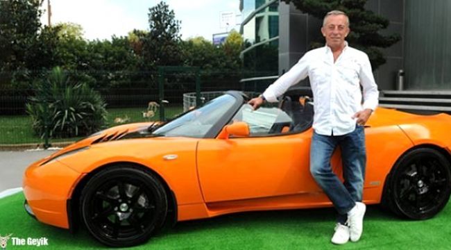 Ali Ağaoğlu&#039;nun Arabaları Satışa Çıktı