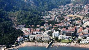 Marmaris'te kaçak yapıların yıkımına 15 Ekim'de başlanacak