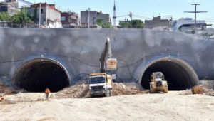 İzmir'in en uzun karayolu tünelinde inşaat durdu!