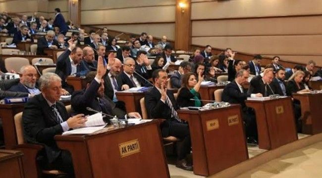 İBB Meclisi'nde 'imar planlarına cemevlerinin ibadethane olarak işlenmesi' oylaması: AK Parti ve MHP oylarıyla reddedildi 