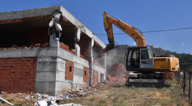 Uludağ kaçak yapılardan temizleniyor