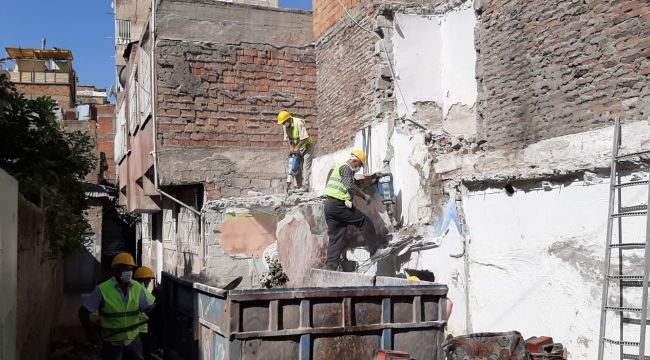 Bağlar’daki kentsel dönüşüm çalışmalarının ayrıntıları belli oldu 