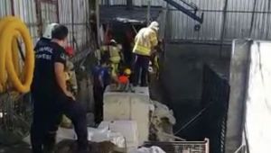 Kadıköy'de bir inşaatta iskele çöktü; 3 işçi yaralandı 