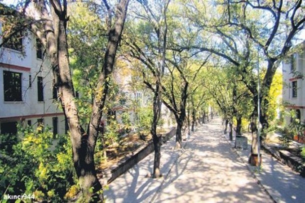 İlk Toplu Konut Mahallesi 'Emlak Konut'un'